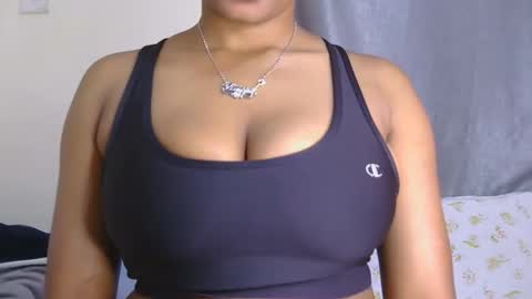 Queen debby online show from 03-06-26, 09:06