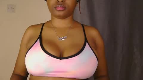 Queen debby online show from 03-27-26, 10:53