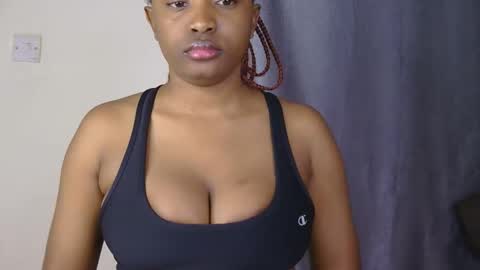 Queen debby online show from 04-04-26, 03:09