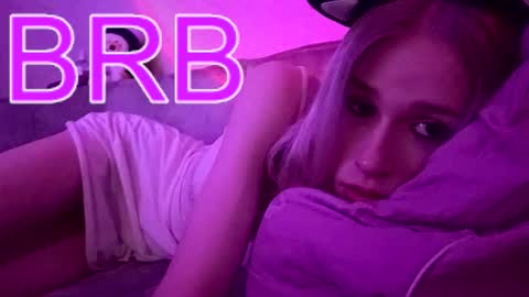 sweet_mol1y online show from 10-21-25, 12:55