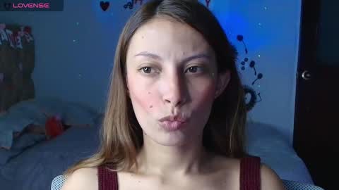 sweet_moon_v_ online show from 02-22-26, 12:01