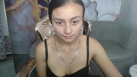Live 300pm 900pm COLOMBIAN HOUR online show from 03-01-25, 07:48