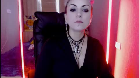 sweet_n_strong online show from 01-15-26, 07:13