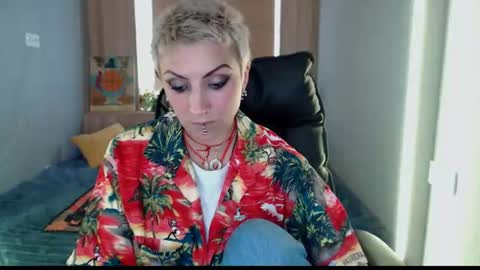 sweet_n_strong online show from 06-19-26, 05:56