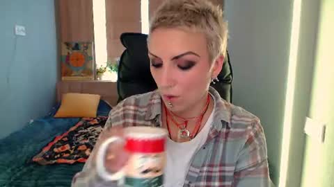 sweet_n_strong online show from 06-22-26, 10:56