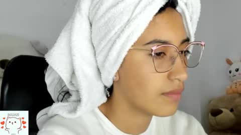 Nhaomy online show from 10-08-25, 12:41