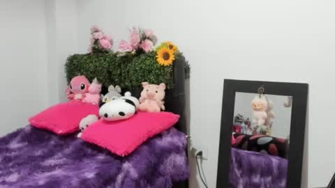 Nhaomy online show from 02-06-26, 09:07