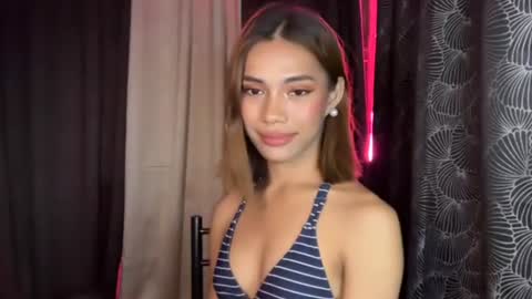 Snapshot of sweet_nikki03 chatting on 12-02-25, 06:36 sweet_nikki03 online show from 12-02-25, 06:36