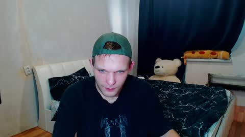 Snapshot of sweet_orange_xxx chatting on 01-08-25, 07:45 Grin online show from 01-08-25, 07:45