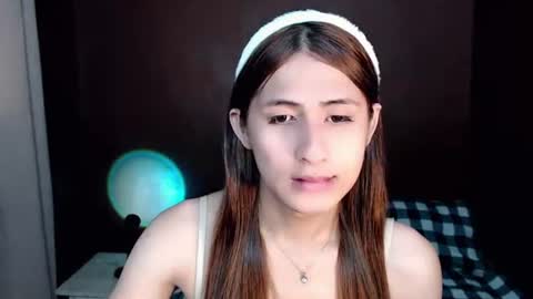 Snapshot of sweet_paprikaxx chatting on 08-06-26, 03:47 sweet_paprikaxx online show from 08-06-26, 03:47