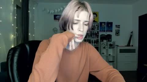 kira online show from 02-06-26, 05:27