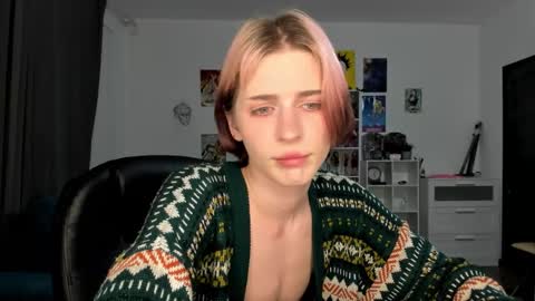 kira online show from 03-06-26, 07:43