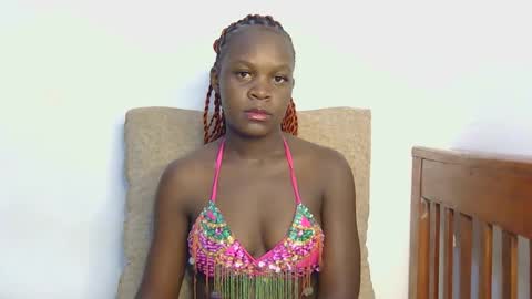 sweet peachy online show from 05-05-26, 01:57