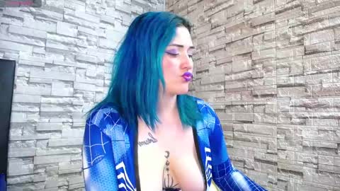 Snapshot of sweet_poison30 chatting on 02-20-25, 11:43 LAUREN online show from 02-20-25, 11:43