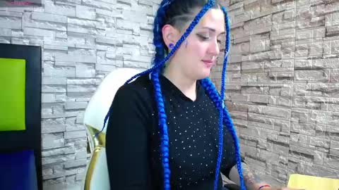 Snapshot of sweet_poison30 chatting on 03-04-25, 09:54 LAUREN online show from 03-04-25, 09:54