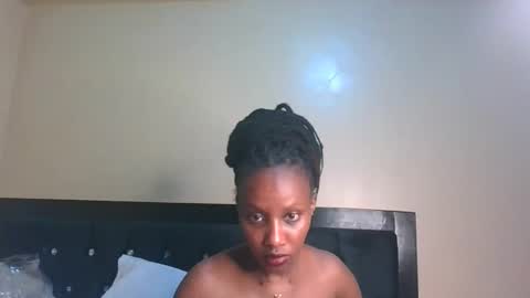 Snapshot of sweet_qio chatting on 10-10-25, 09:03 sweet_qio online show from 10-10-25, 09:03