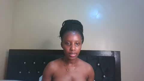 Snapshot of sweet_qio chatting on 10-26-25, 07:31 sweet_qio online show from 10-26-25, 07:31