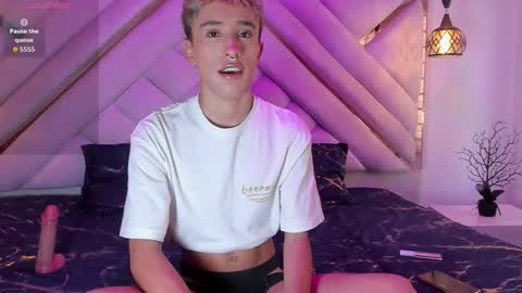 Santiago online show from 10-02-25, 07:43