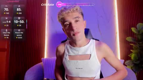 Santiago online show from 10-13-25, 12:16