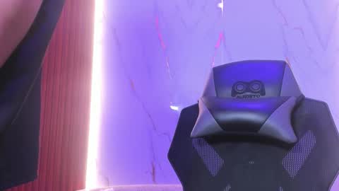 Santiago online show from 10-19-25, 12:06