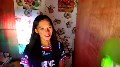 Zhienne online show from 11-21-25, 10:36