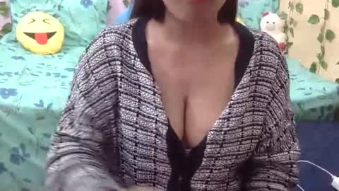 sweet_shivani online show from 12-04-24, 04:54