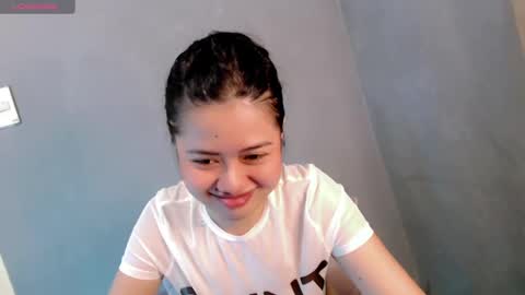 Leah online show from 12-23-24, 05:39