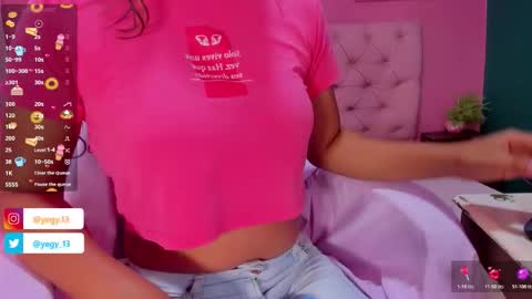 Yeileen online show from 11-21-25, 05:44