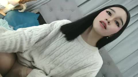 sweet_tatiana28 online show from 06-17-26, 01:01