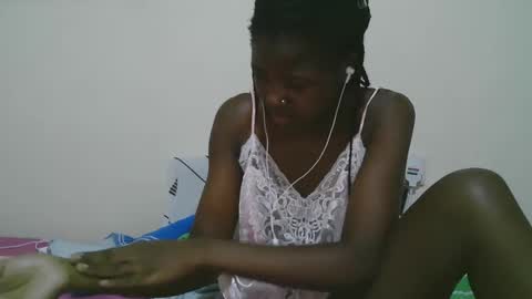Tatty online show from 02-19-25, 07:48