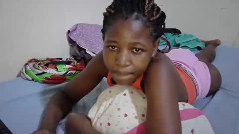 Tatty online show from 12-20-25, 05:09