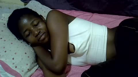 Snapshot of sweet_tattiana chatting on 07-10-26, 08:22 Tatty online show from 07-10-26, 08:22