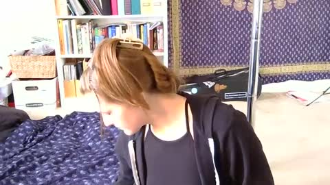 Heidi Brenner - Please check bio for schedule  FAQ online show from 01-31-25, 07:29