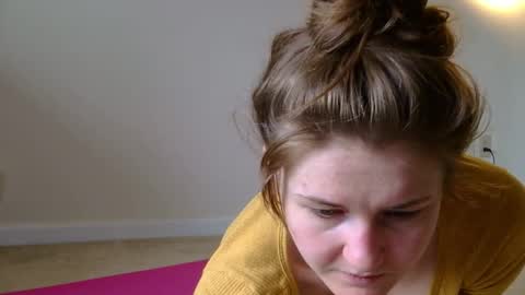 Heidi Brenner - Please check bio for schedule  FAQ online show from 11-30-25, 02:43