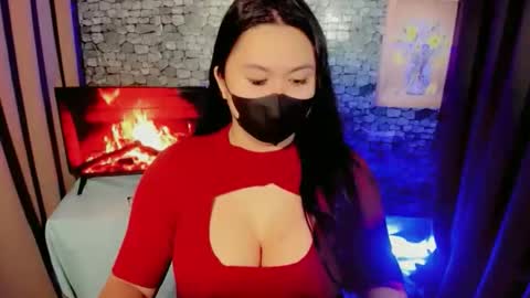 Valentine online show from 11-04-25, 04:39