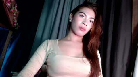 sweet_vell online show from 06-13-26, 09:13