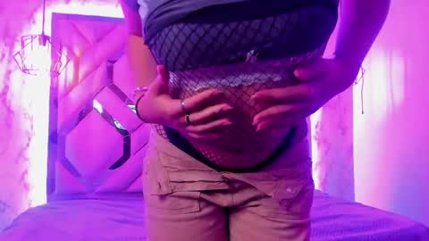 sweet_venus4 online show from 12-19-24, 12:56