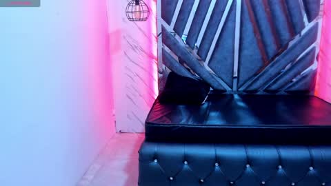 sweet_venus4 online show from 12-31-24, 11:28
