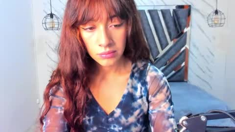 sweet_venus4 online show from 03-11-25, 11:55