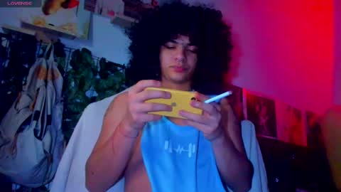 Steven independent model online show from 03-04-25, 05:53