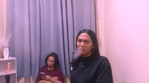 sweet_xyrielxx online show from 02-08-26, 08:23