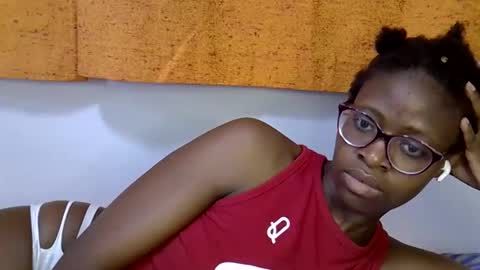 sweet_zarah online show from 03-03-26, 06:47