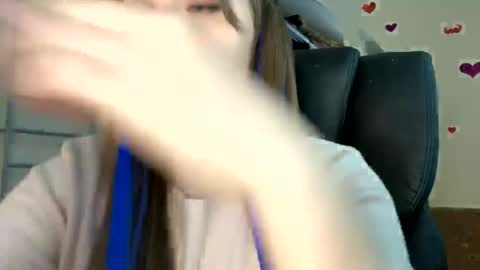 sweetalissa18 online show from 02-11-25, 12:05