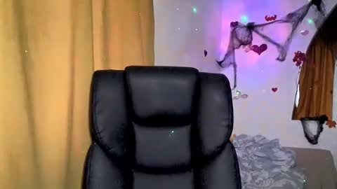 sweetalissa18 online show from 11-06-25, 01:12