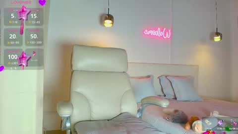 Andrea Cheryl GiLandreagil80 In Instagram online show from 02-19-25, 04:44