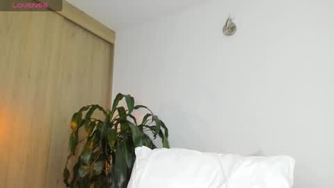 Camila online show from 01-29-25, 11:35