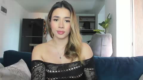 Camila online show from 02-22-25, 01:02