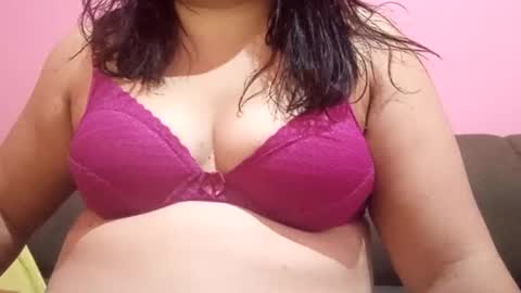 sweetapple808216 online show from 12-25-24, 03:06