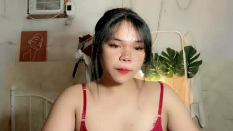 Snapshot of sweetasian_leith20 chatting on 07-21-26, 10:50 Leith Madrigal online show from 07-21-26, 10:50