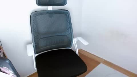 Snapshot of sweetasiangay chatting on 02-10-26, 11:09 sweetasiangay online show from 02-10-26, 11:09